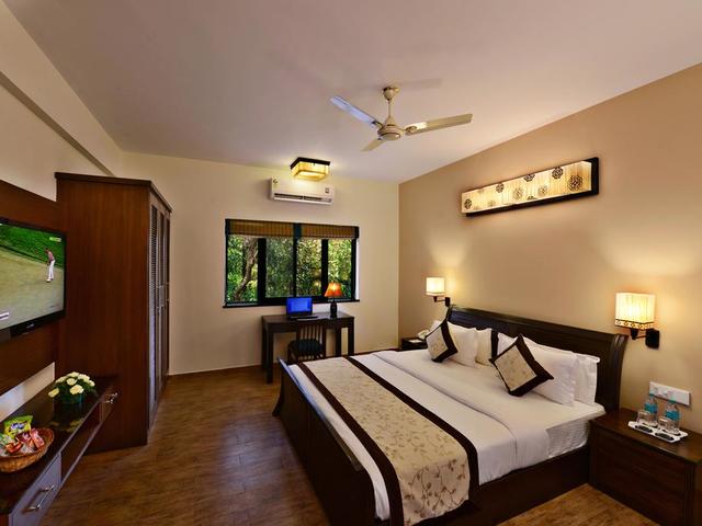 фото отеля La Sunila Suites (ex. The Verda La Sunila Suites; La Sunila Clarks Inn Suites) изображение №25