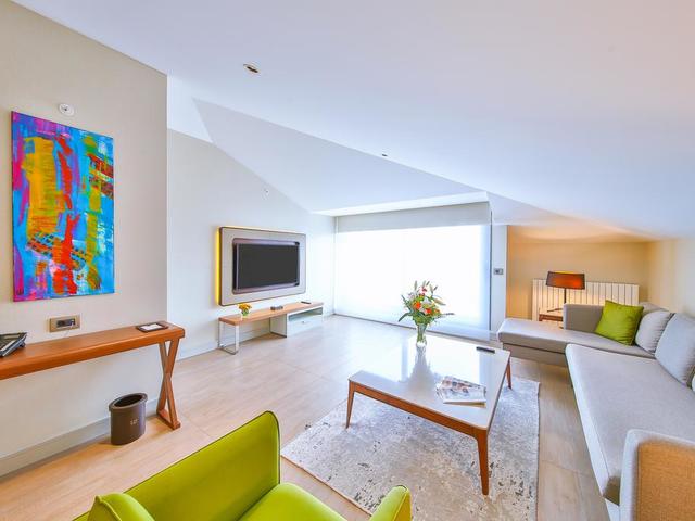 фотографии TZL Suites изображение №60