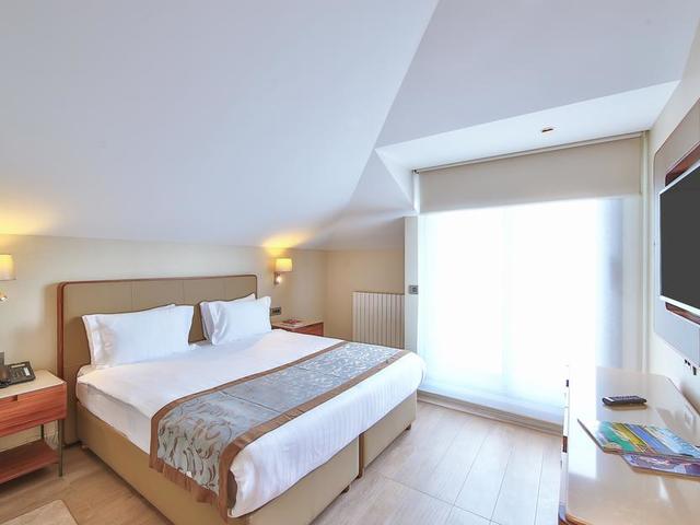 фотографии отеля TZL Suites изображение №47