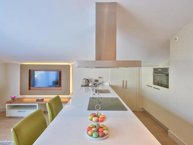 фотографии TZL Suites изображение №36