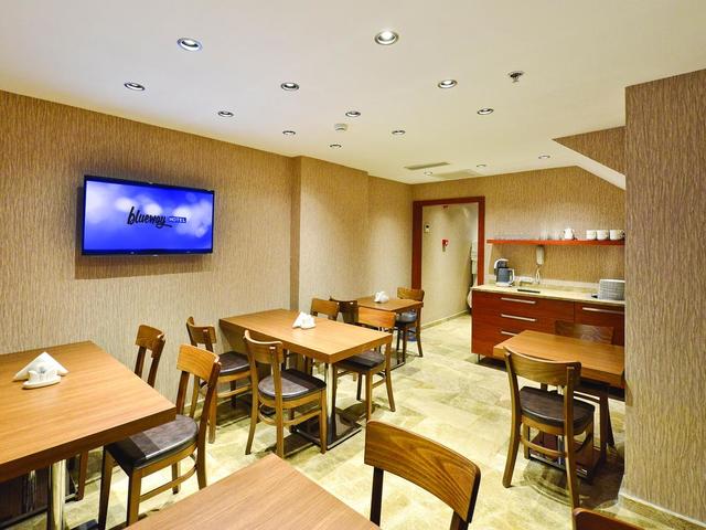 фотографии отеля Blueway Hotel City изображение №11