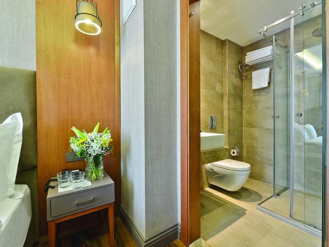 фотографии отеля Blueway Hotel City изображение №7