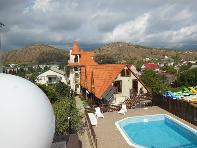 фото отеля Лучистая (Luchistaia) изображение №1