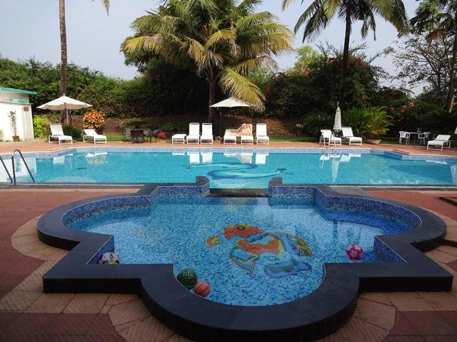фотографии отеля Longuinhos Beach Resort изображение №31
