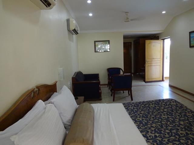 фотографии отеля Longuinhos Beach Resort изображение №27
