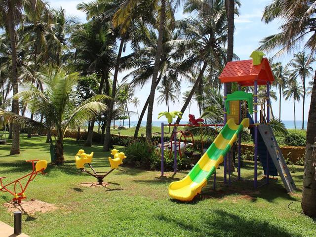 фотографии отеля Longuinhos Beach Resort изображение №3