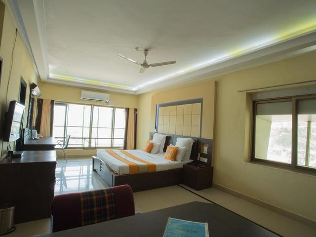 фото отеля Silver Sands Beach Resort изображение №9