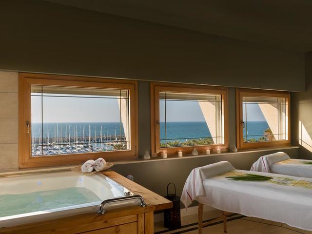 фото Leonardo Gordon Beach (ex. Fattal Leonardo Art Hotel; Marina Tel Aviv) изображение №6