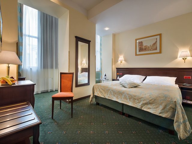 фотографии отеля EA Hotel Downtown изображение №35