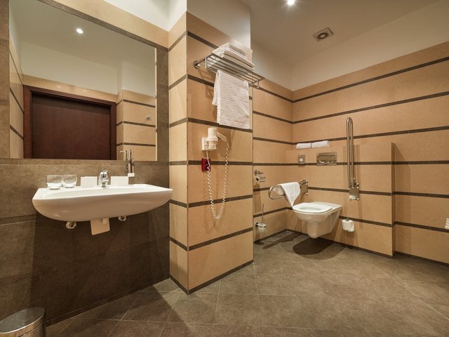 фото отеля EA Hotel Downtown изображение №9