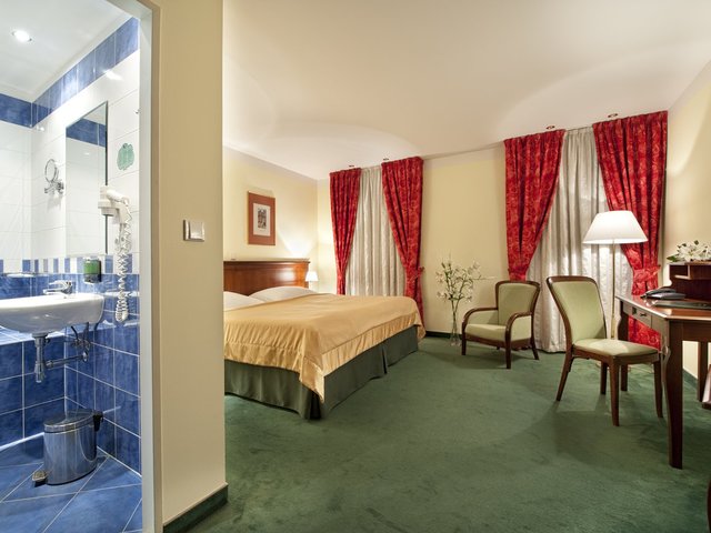 фотографии отеля EA Hotel Jeleni Dvur изображение №7