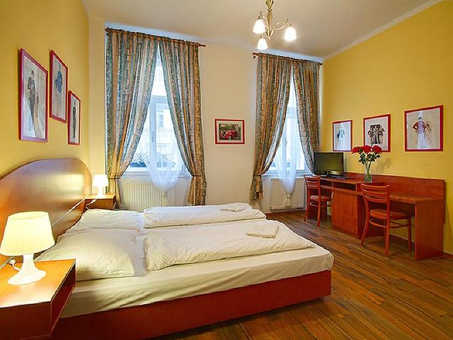 фотографии отеля Apartment Amandment (ex. Capri Hotel) изображение №11