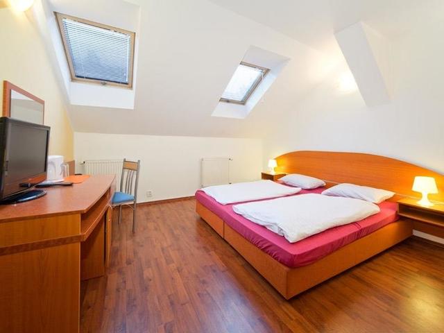 фото Apartment Amandment (ex. Capri Hotel) изображение №6