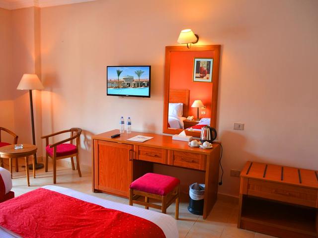 фотографии Hawaii Riviera Aqua Park Resort (ex. Festival Riviera Resort) изображение №8
