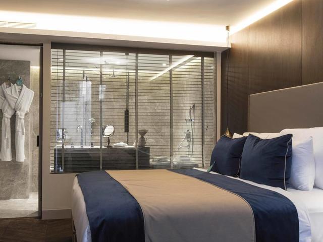 фото Noble22 Suites изображение №18