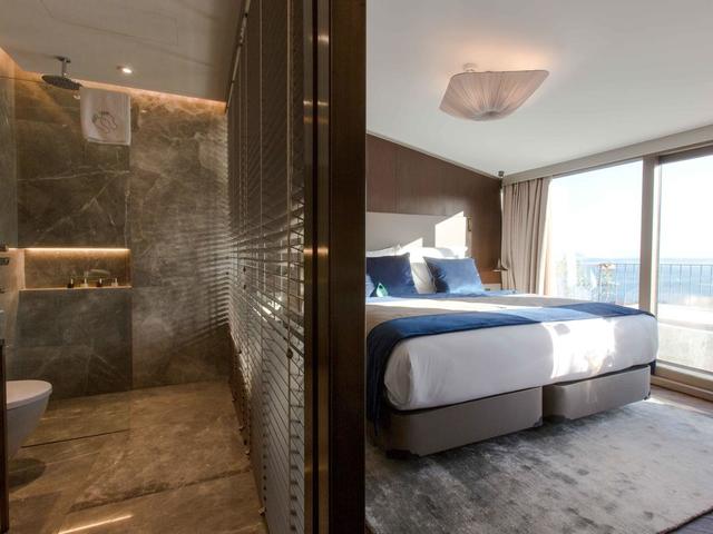 фото отеля Noble22 Suites изображение №9