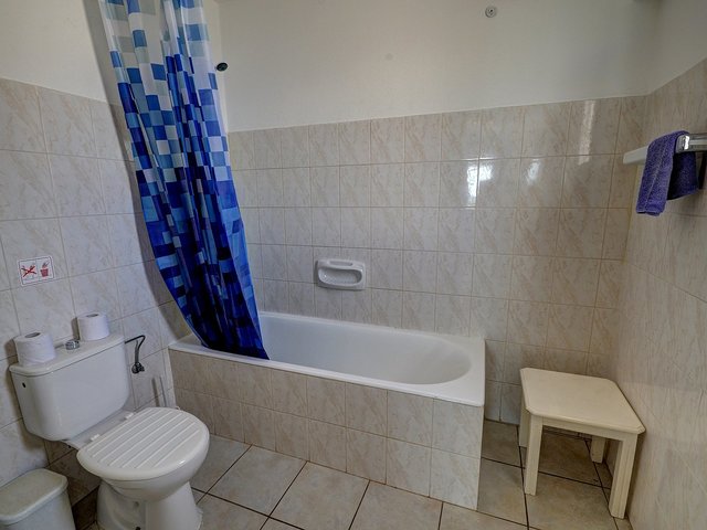 фото отеля Renos Tourist Apartments изображение №29