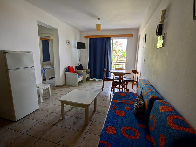 фотографии отеля Renos Tourist Apartments изображение №27