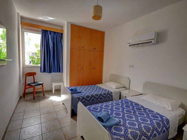 фото Renos Tourist Apartments изображение №26