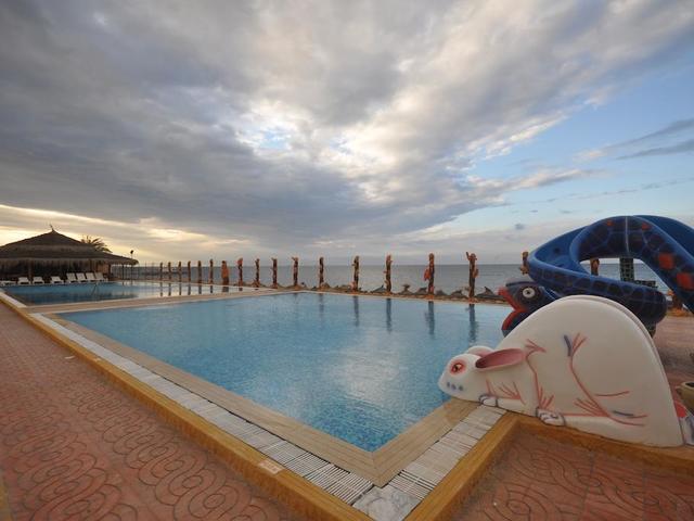 фото Palmyra Holiday Resort & Spa (ex. Chiraz Thalasso & Resort) изображение №6