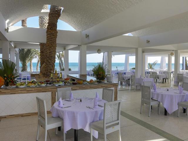 фото отеля Smy Hari Club (ex. Cooee Hari Club Beach Resort, Hari Club Beach Resort) изображение №17