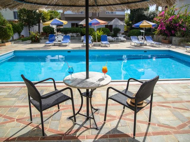 фотографии Elpida Apartments изображение №28