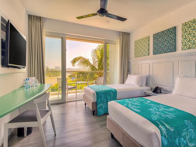фото Sunset Galle (ex. Fairway Sunset Galle) изображение №26