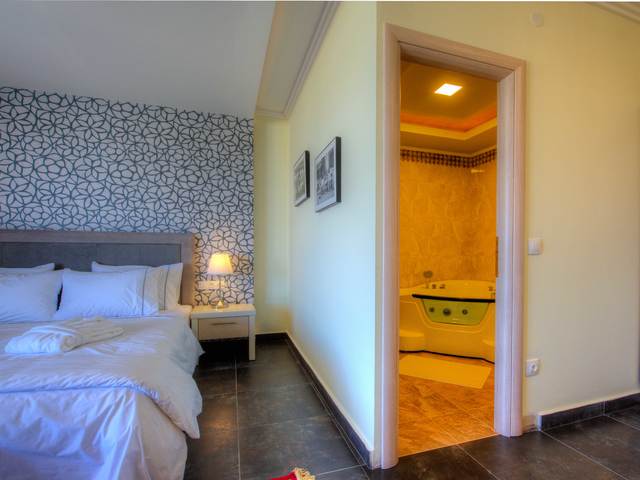 фото Villa Grande - Sunny Villas Hanioti Halkidiki изображение №2