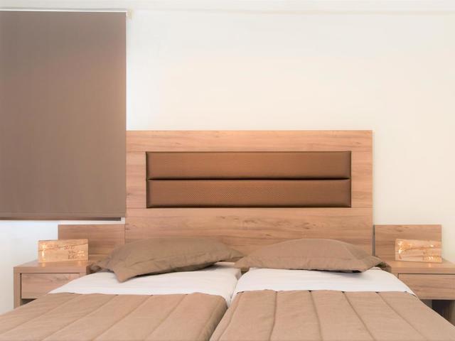 фото отеля Niriedes-Dionyssos Village изображение №17