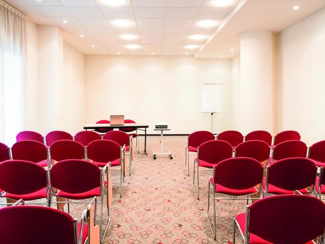 фото отеля Ibis Milano Malpensa Aeroporto изображение №13