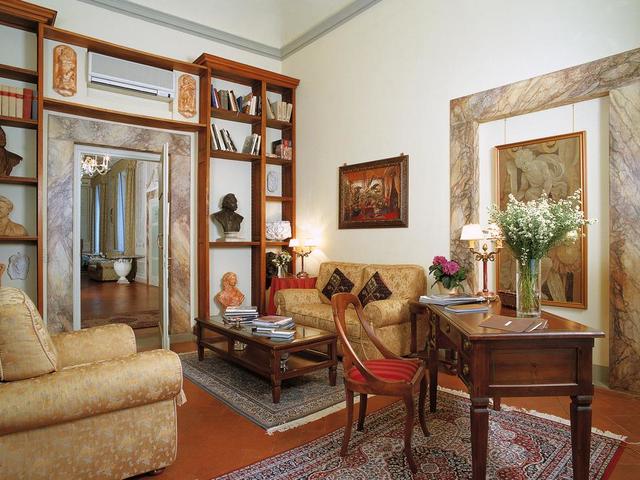 фотографии Palazzo Magnani Feroni изображение №8
