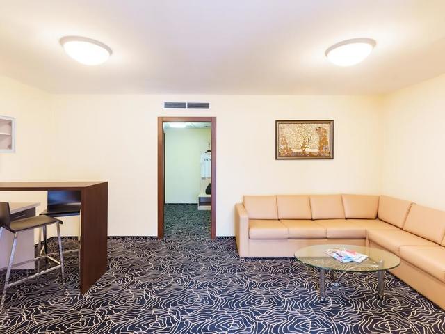 фото отеля Виктория (Victoria) изображение №33