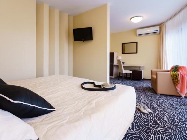 фото отеля Виктория (Victoria) изображение №29