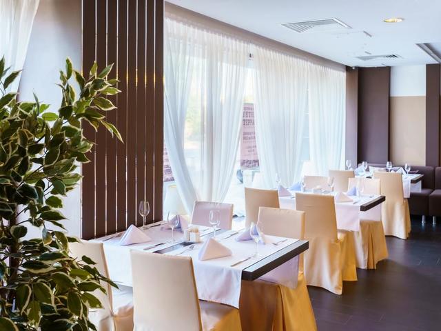 фото Виктория (Victoria) изображение №2