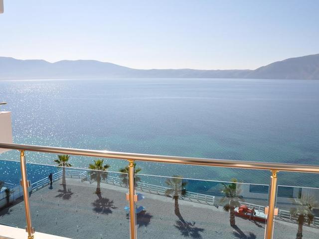фотографии Coral Hotel & Resort изображение №36