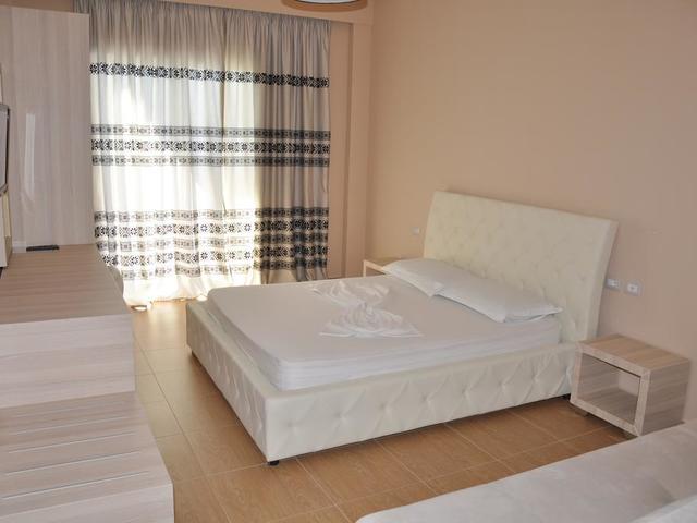 фото Coral Hotel & Resort изображение №34