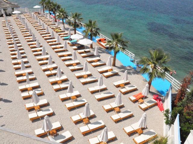 фотографии отеля Coral Hotel & Resort изображение №7