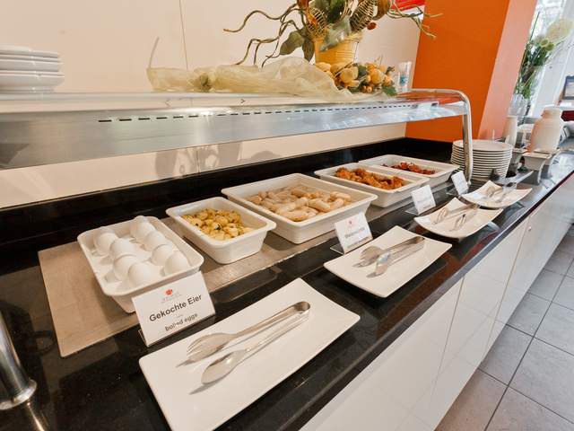 фотографии Azimut Hotel Munich (ex. Munchen City Ost) изображение №8