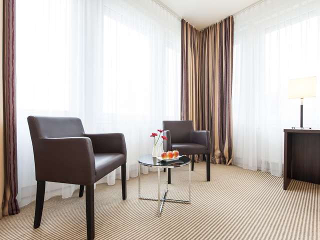 фотографии Azimut Hotel Munich (ex. Munchen City Ost) изображение №4