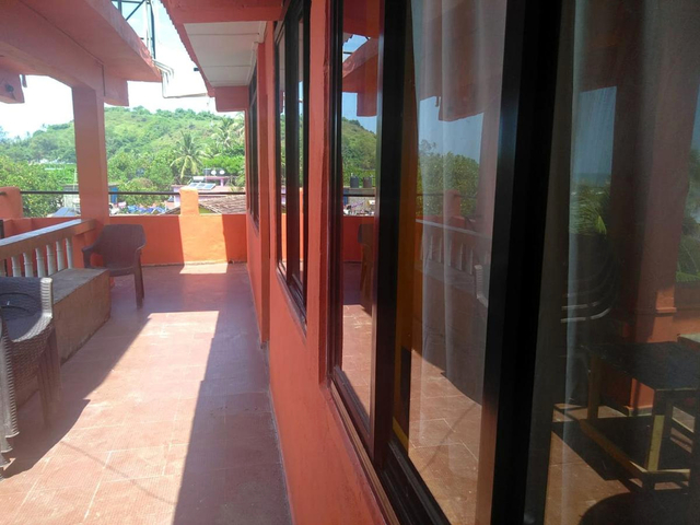 фото отеля Red Rock Beach Hotel изображение №17