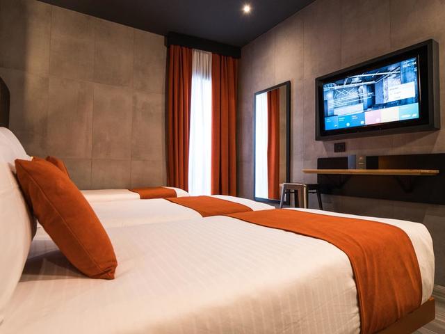 фото отеля J24 Hotel Milano изображение №25