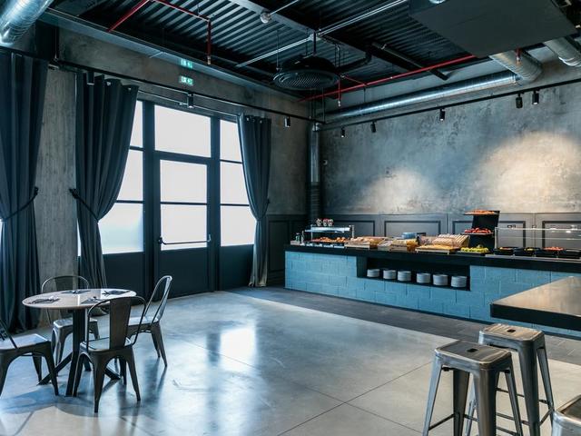 фотографии J24 Hotel Milano изображение №4