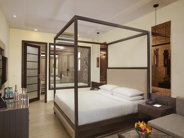 фото The Acacia Morjim Ocean Front изображение №14