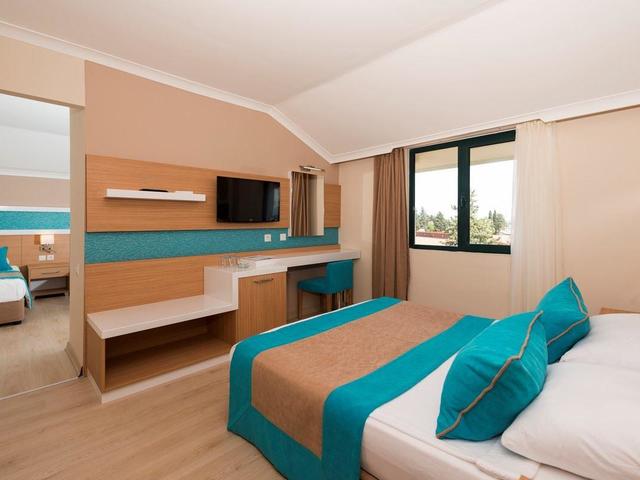 фотографии Sandy Beach изображение №24