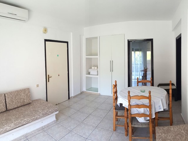 фотографии отеля Ioli Apartments Fourka Beach изображение №7