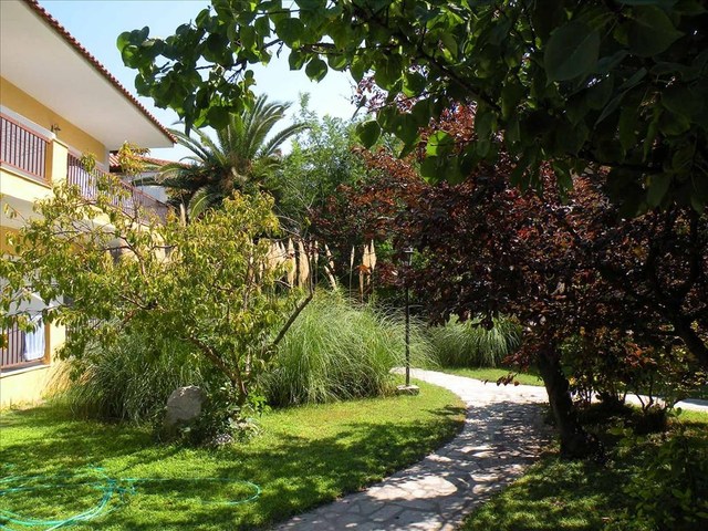 фото отеля Ioli Apartments Fourka Beach изображение №5