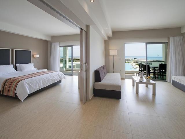 фото Levante Beach Resort изображение №18