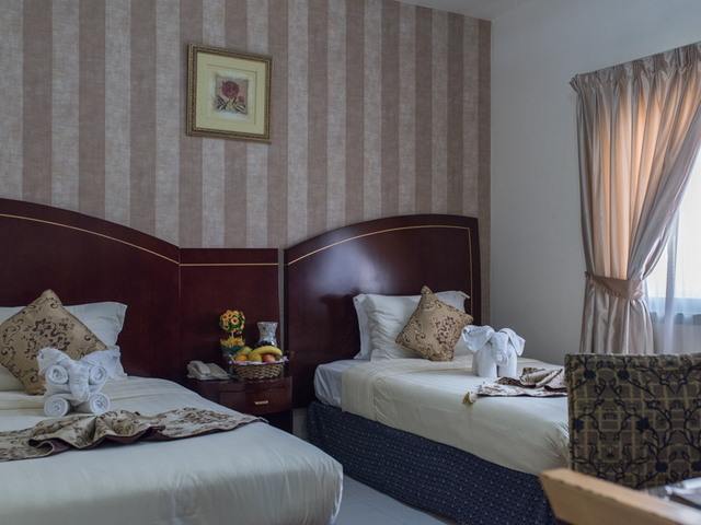 фотографии отеля Royal Crown Suites изображение №19