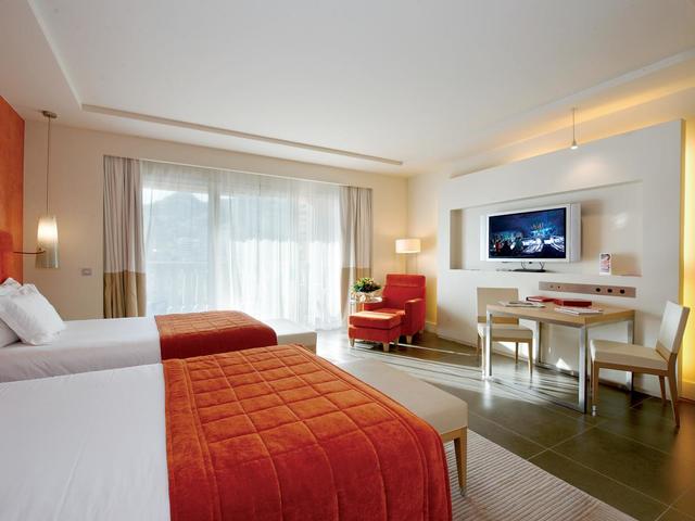 фото Monte Carlo Bay Hotel & Resort изображение №30