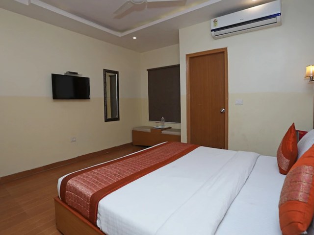 фотографии Oyo 8967 Hotel Shivaay Palace (ex. Oyo 8967 Hotel Aeroporto) изображение №20